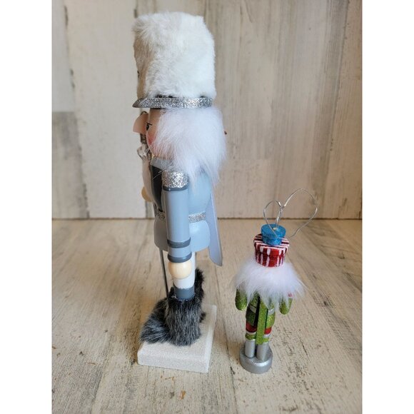 Nutcracker ornament figure set glitter Xmas wooden home decor unique - Picture 5 of 8